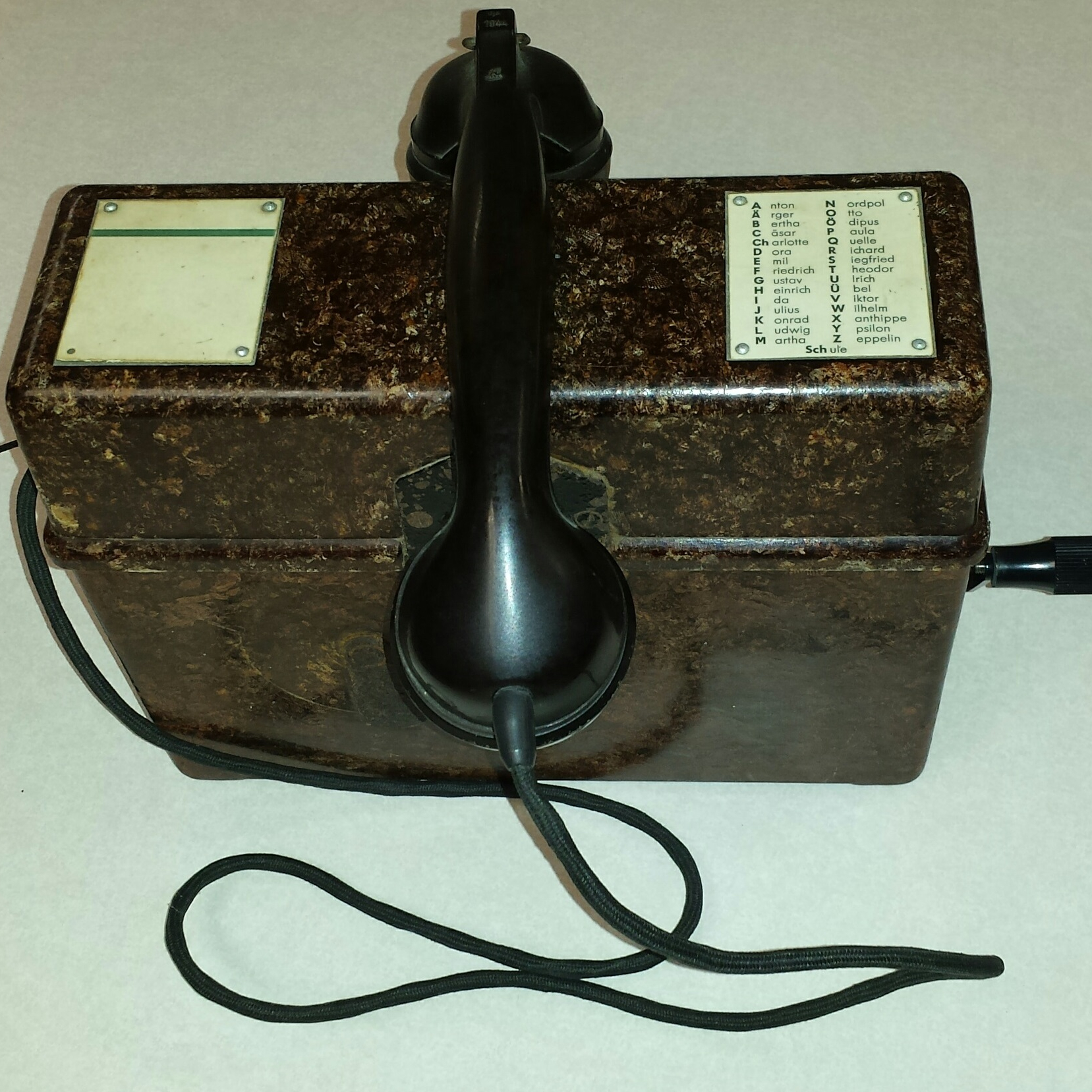 WW2 German Field Telephone Equipment